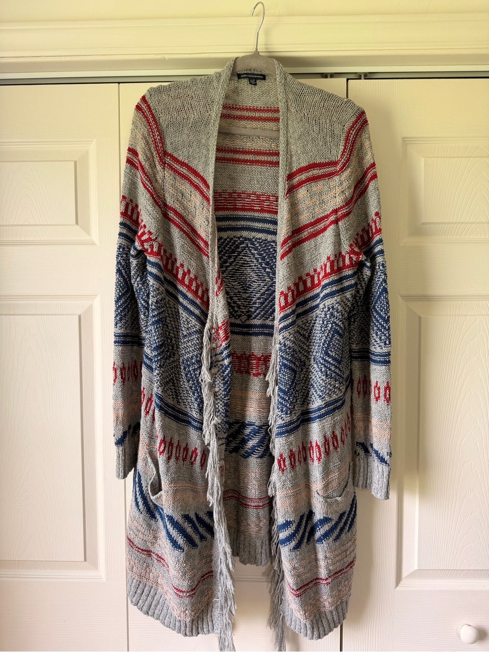 American Eagle Outfitters Open-Front Patterned Cardigan in Gray, Blue & Red